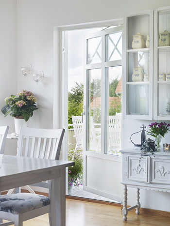 Altandörr från Outline