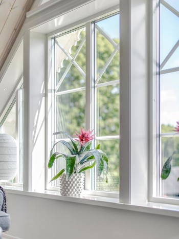 Outline allmogefönster